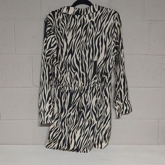 The Drop Women's Mack Silky Wrap Mini Dress Zebra Print Size M NWT Old Money - Picture 7 of 10